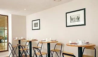 Apartahotel Séjours&affaires Grande Arche Courbevoie